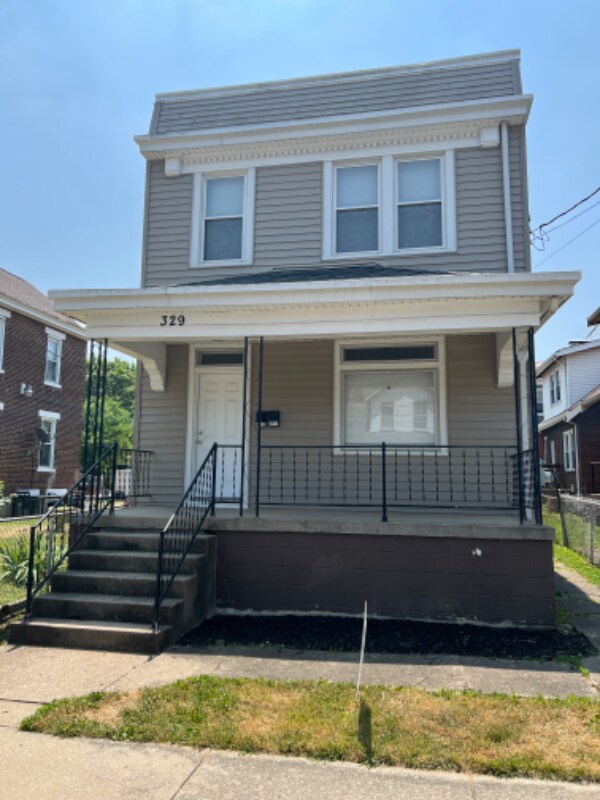 Primary Photo - 329 Byrd St