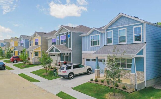 Building Photo - 3 bedroom in Lewisville TX 75057
