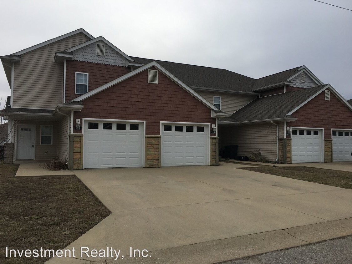 Foto principal - 119 Andrews Dr
