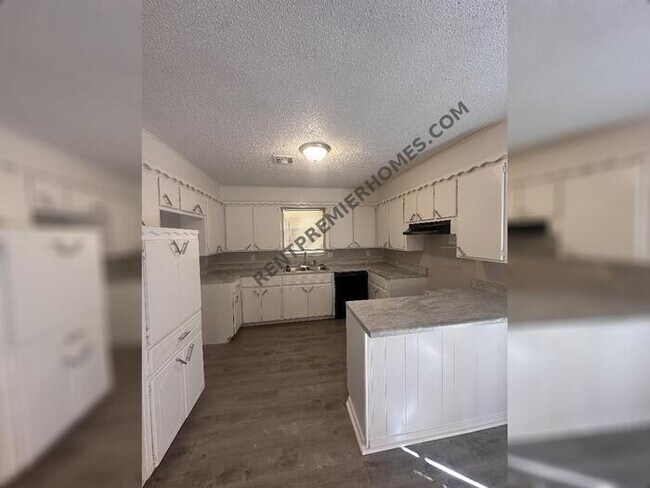 Foto del edificio - 1834 Burnt Oak St