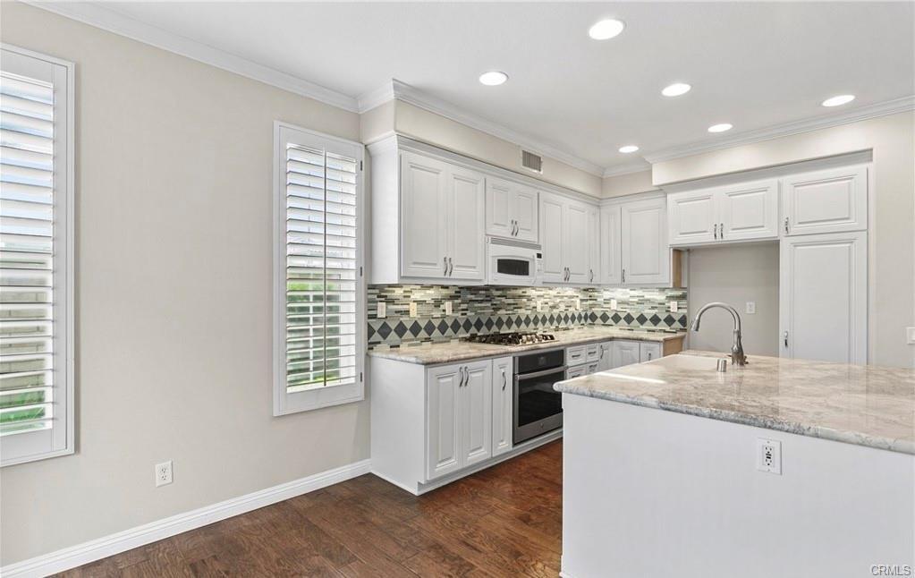 Foto principal - 7057 Trestles Ct