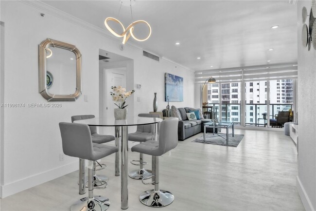 Building Photo - 2501 S Ocean Dr