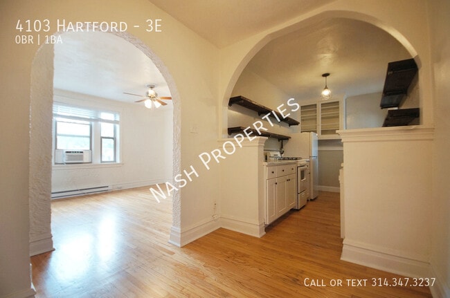 Building Photo - 4103 Hartford-3E