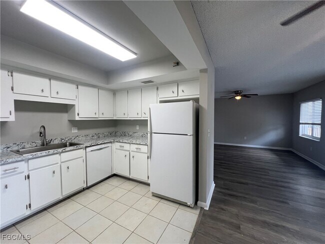 Foto del edificio - 639 SE 13th Ave