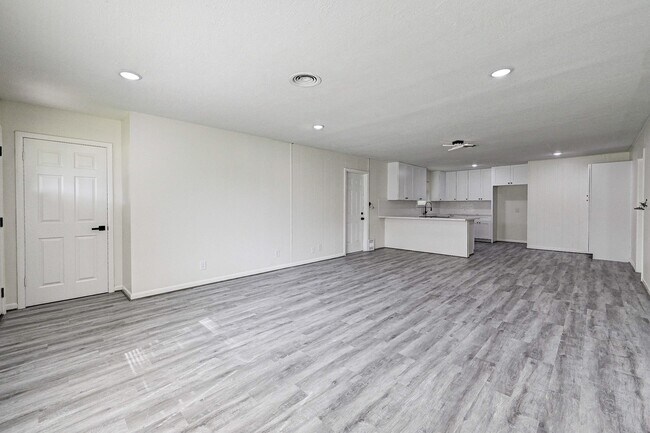 Foto del edificio - 6027 Ledbetter St