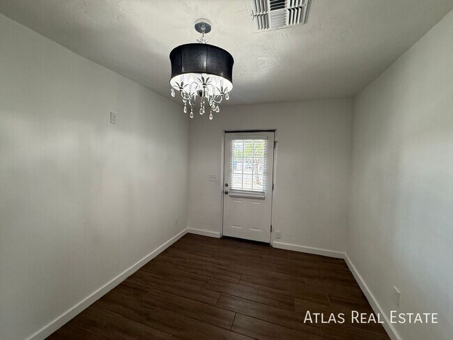 Foto del edificio - 1606 W Taylor St