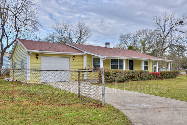 Foto del edificio - 2905 Abelia Ave