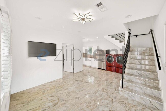 Foto del edificio - Unit ADU