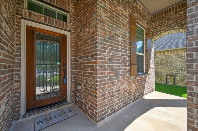 Building Photo - 146 Kinnerly Peak Pl