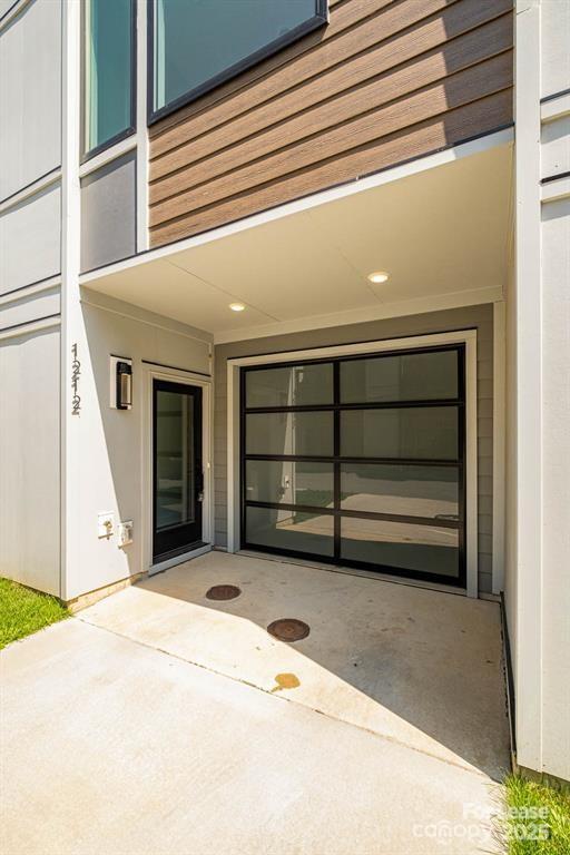 Building Photo - 1225 Minter Pl