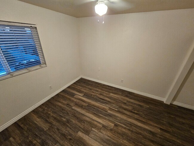 Foto del edificio - 1704 Horseshoe Ct