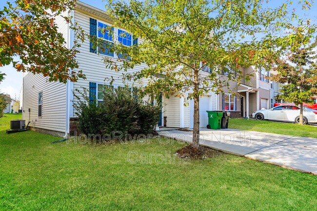 Building Photo - 10008 Portaferry Dr