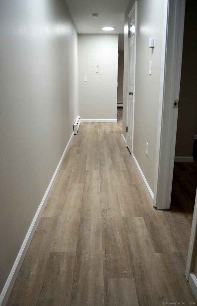 Foto del edificio - 27 East St