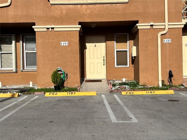 Building Photo - 1187 NW 124th Ave