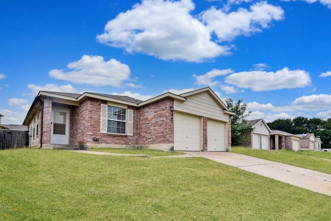 Foto del edificio - 2907 Blackburn Dr