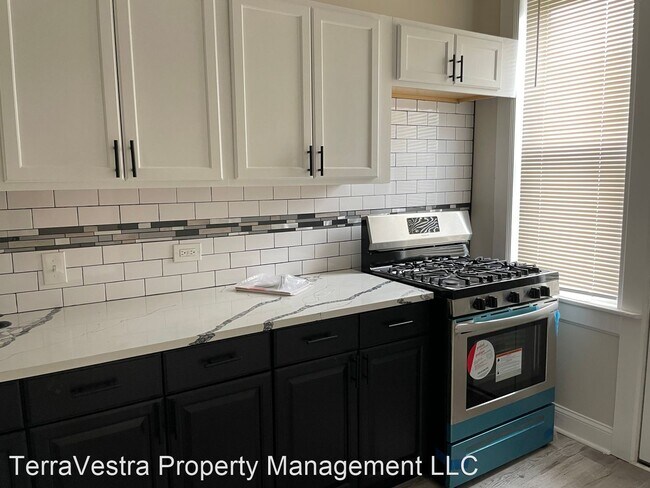 Building Photo - 3 br, 1 bath House - 1612 Crosslynne