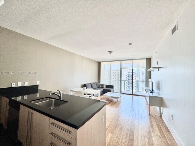 Foto del edificio - 1111 SW 1st Ave