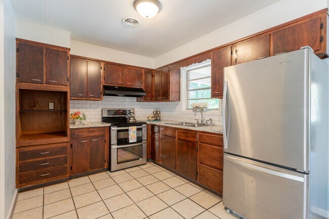 Foto del edificio - Newly Renovated 3/1.5 Home in East Columbus
