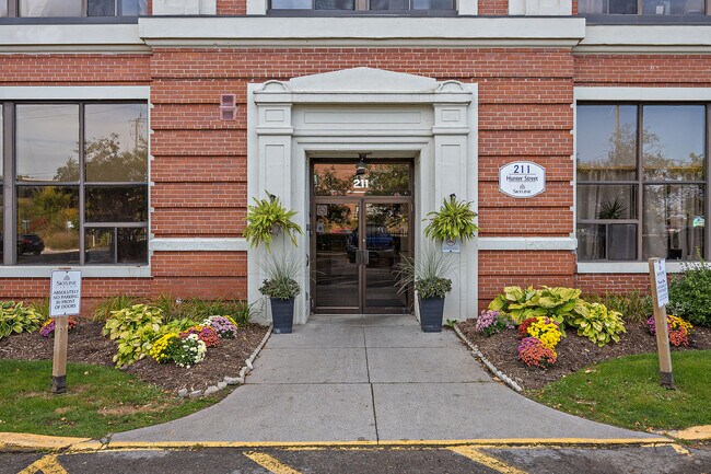 Photo du bâtiment - Time Square Apartments