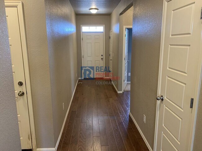 Foto del edificio - 4854 S Sicily St