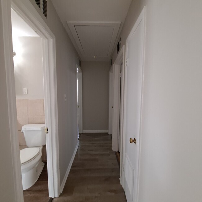 Foto del edificio - 2591 Callie Rd