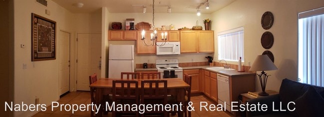 Building Photo - 16545 E Gunsight Dr