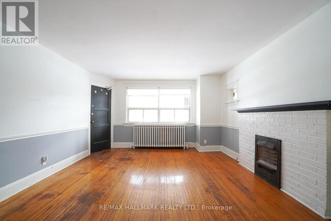 Building Photo - 44 Scarboro Beach Blvd