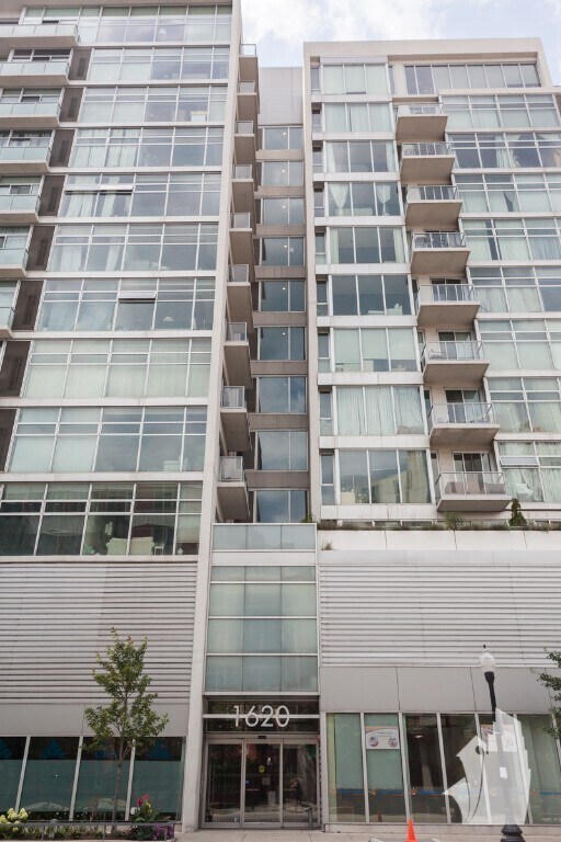 Foto del edificio - Don't miss out on this wonderful South Loo...