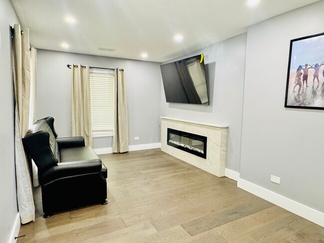 Foto del edificio - 7258 W 72nd St