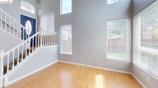 Foto del edificio - 1032 Twinbridge Ct