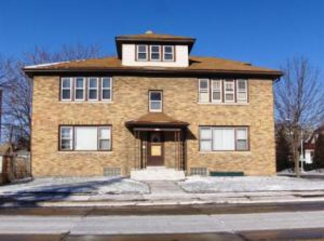 Primary Photo - 5000 W Greenfield Ave