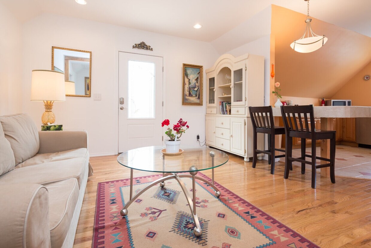 Foto principal - 900 21st Ave