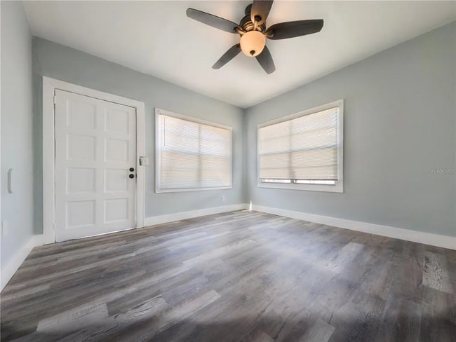 Photo - 1106 Carlton St House