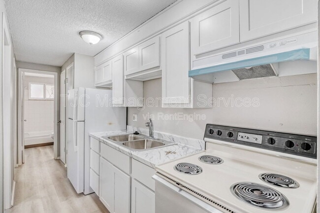 Foto del edificio - 1138 Corona St