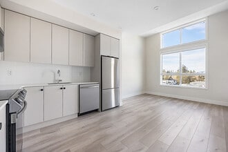 Building Photo - 45505-45505 Campus Dr