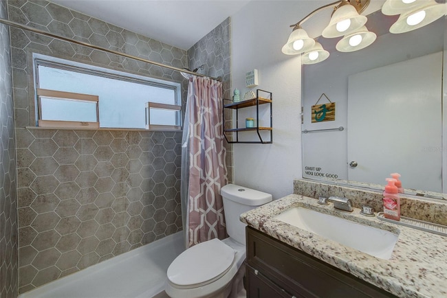 Foto del edificio - 1433 Spring Ln