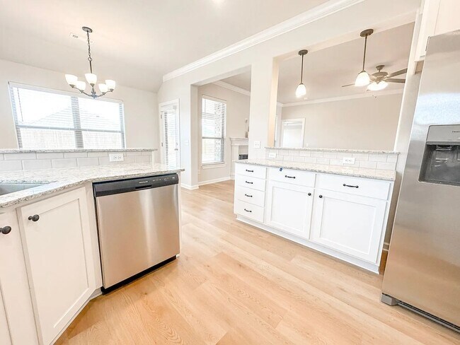 Foto del edificio - 430 Willow Dr