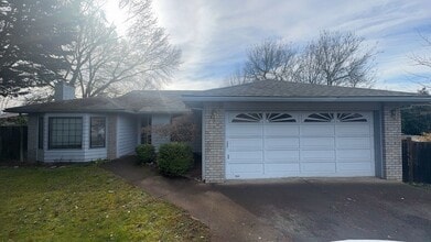 Building Photo - 1885 Sonya Cir