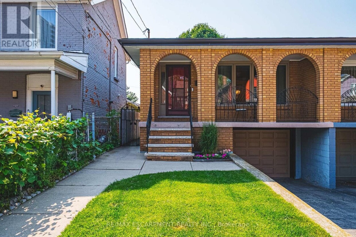 Photo principale - 179 Ray St N