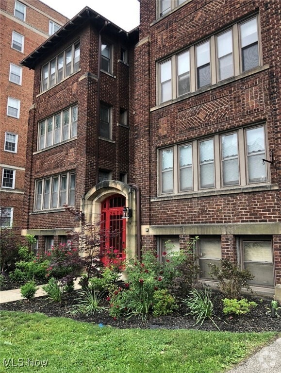 Building Photo - 2672 N Moreland Blvd