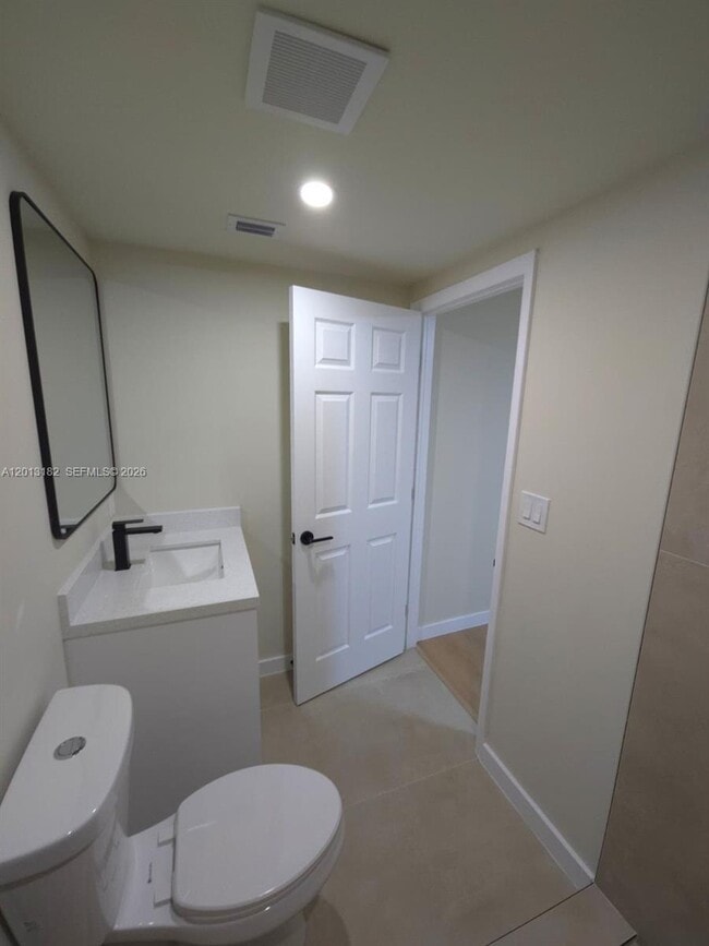 Foto del edificio - 720 NW 33rd Terrace