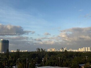 Building Photo - 2350 NE 135th St