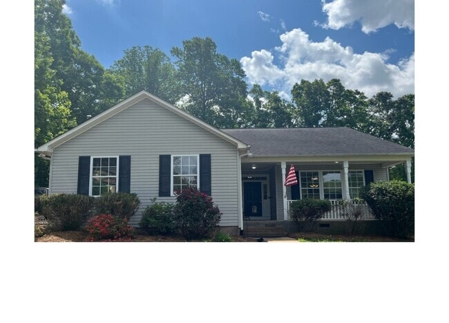 Building Photo - 127 Post Oak Road