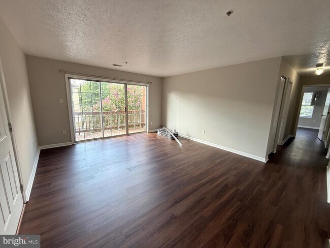Foto del edificio - 129 Brookland Terrace