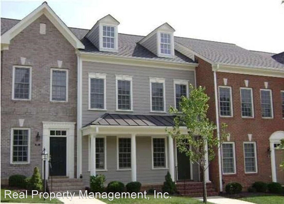 Primary Photo - 3 br, 2.5 bath House - 1519 Old Trail Dr.