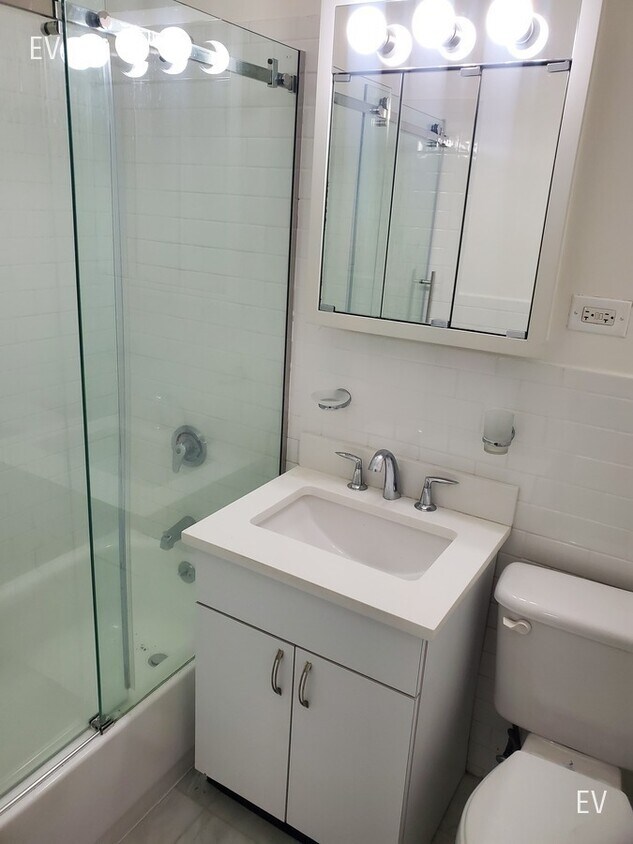 Foto del edificio - 401 E 88th St