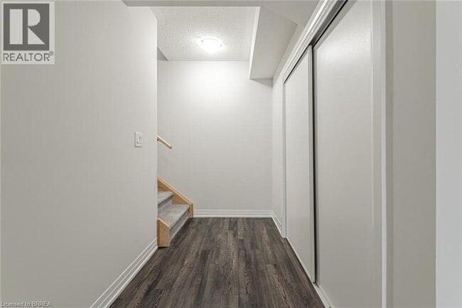 Photo du bâtiment - 585 Colborne St