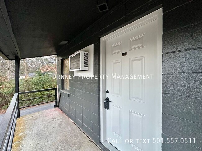 Foto del edificio - 100 Caruthers St