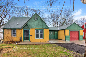 Building Photo - 6631 Oakland Ave S