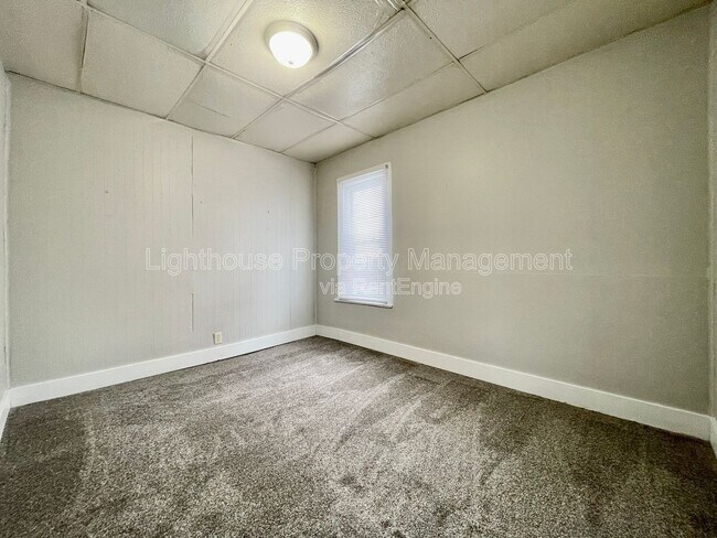 Foto del edificio - 1011 Quarry Ave NW